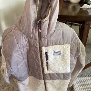 Cotopaxi Women’s Jacket size medium